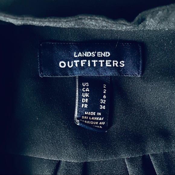 Lands End Outfitters Sheer Trapeze Sleeveless Top - Picture 4 of 13